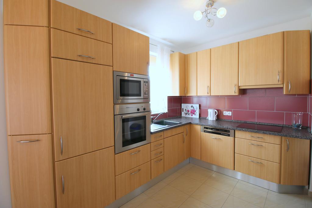 Apartment Luzia Баньоле Екстериор снимка